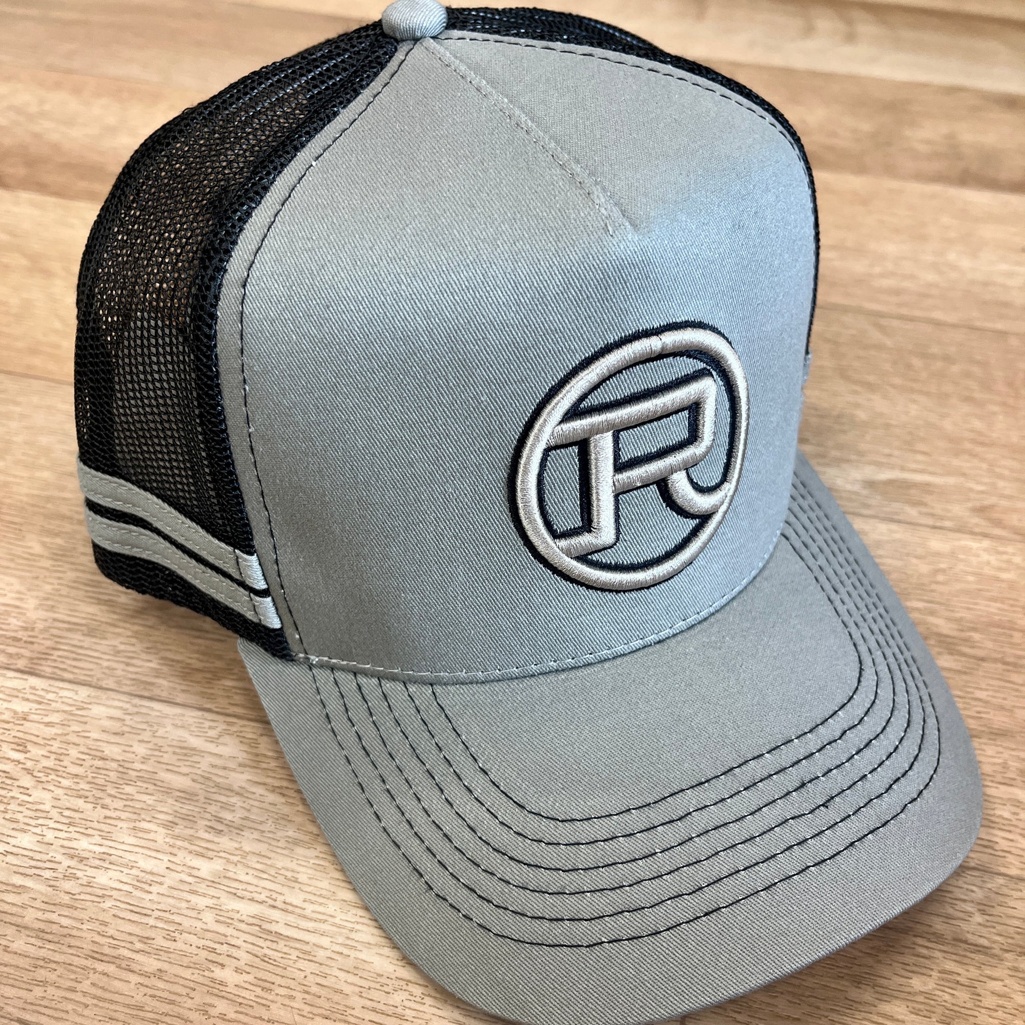 Roper-trucker-cap-logo-grey