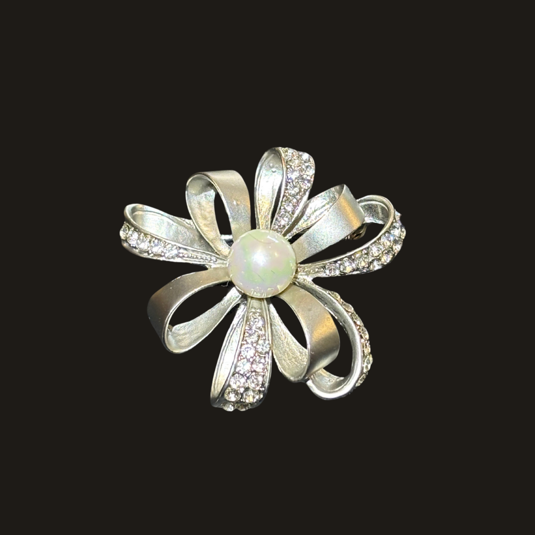 4_d0599f77-eacc-4063-9a78-83f521832e8d