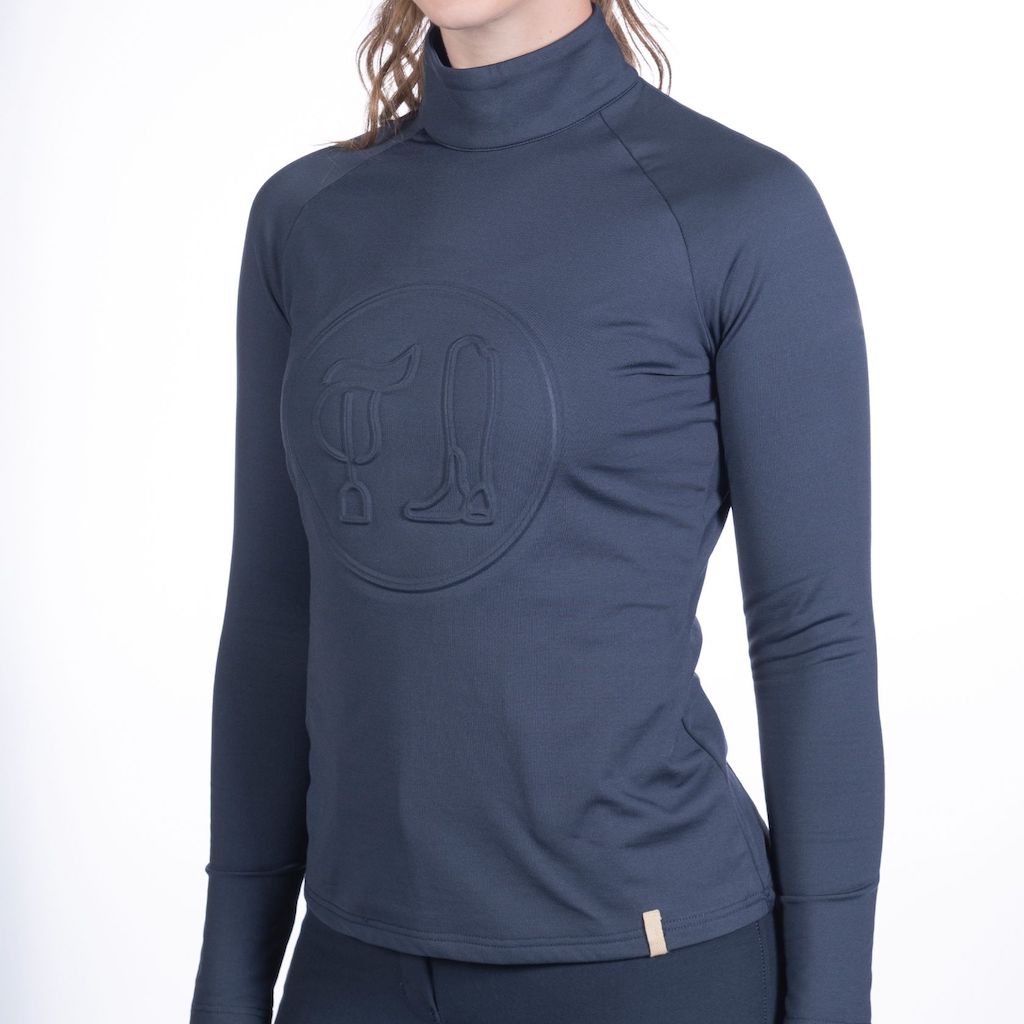 Front view of long sleeve lyon top.